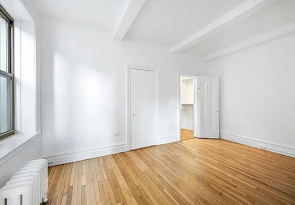 3rd image of 170 W 74th St APT 514