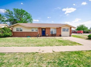 2619 W 19th St, Plainview, TX 79072
