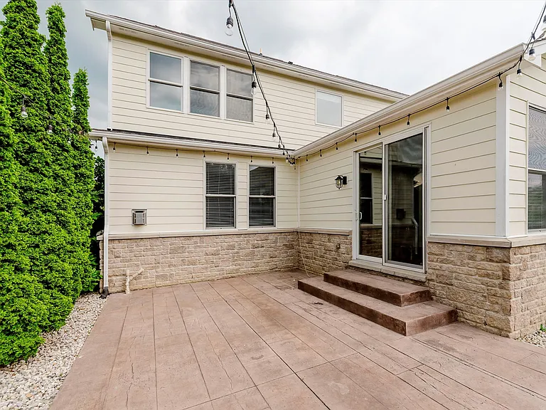 10264 Normandy Way — Photo 37