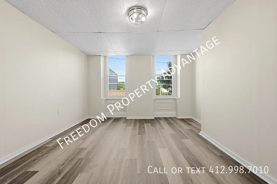5154 Butler St #2