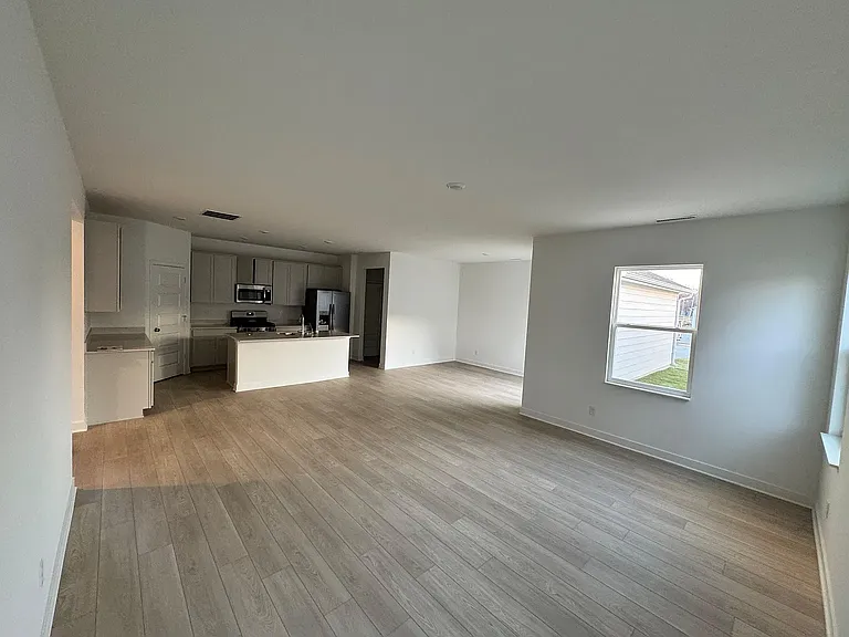 422 W Michigan St — Photo 21