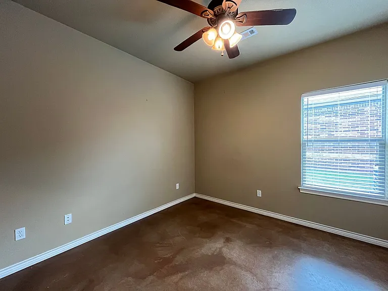 3113 Silver Saddle Dr — Photo 14