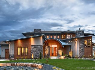 3 Kingsman Dr, Camdenton, MO 65020