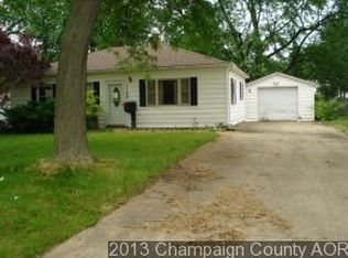 1144 Eastview Dr, Rantoul, IL 61866