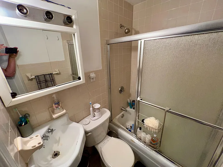 16 Grove St #22 — Photo 6