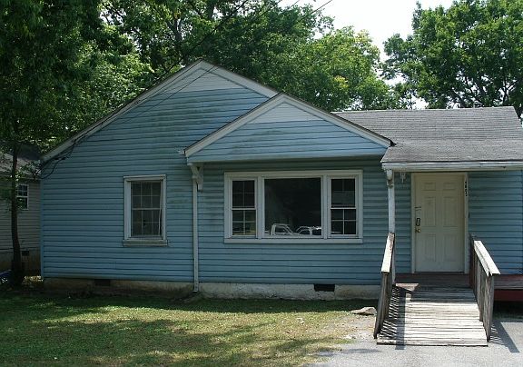 2nd image of 4005 Clio Ave