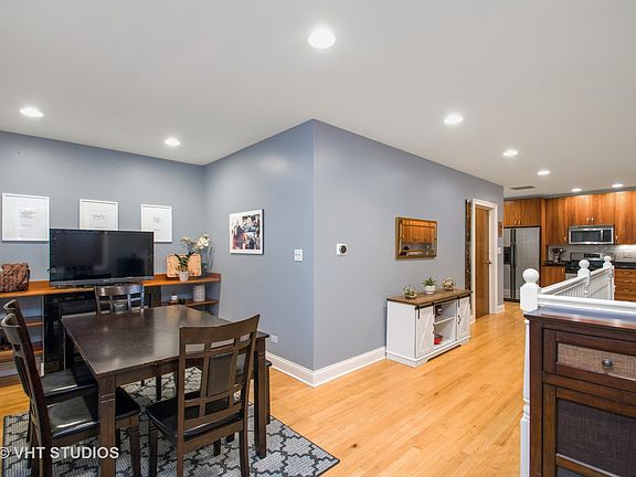 2nd image of 2235 W Lawrence Ave #1S