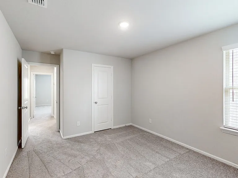 1817 Grassland Dr — Photo 20