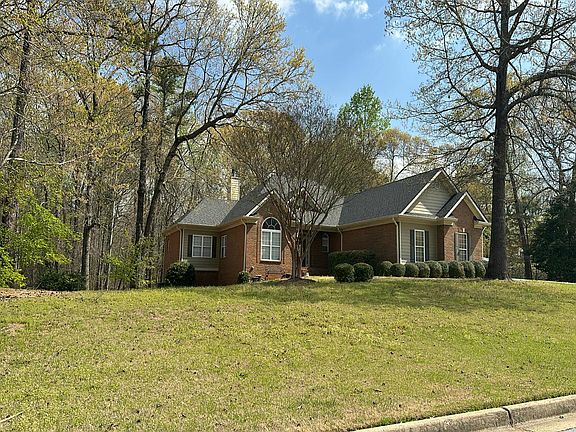 3rd image of 60 Northwood Creek Way