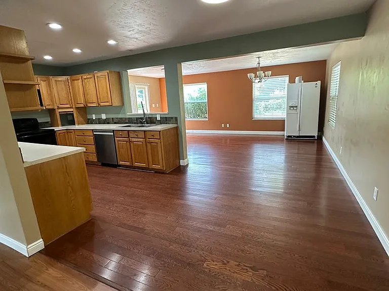 2269 W Skyview Dr — Photo 22