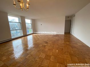 17 Gardner Rd #1, Brookline, MA 02445