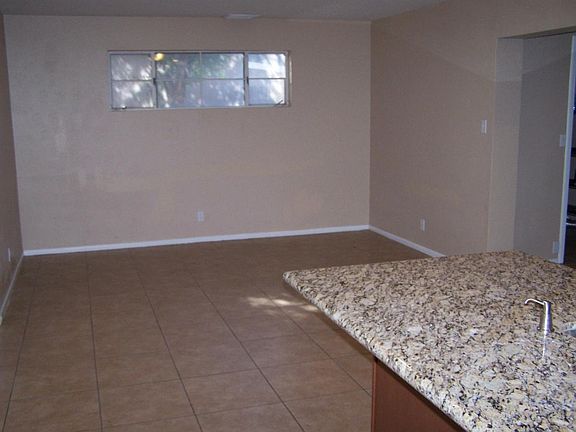 5th image of 6732 E Moreland St