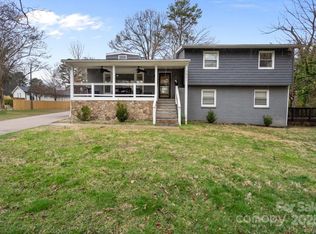 3501 Winterfield Pl, Charlotte, NC 28205