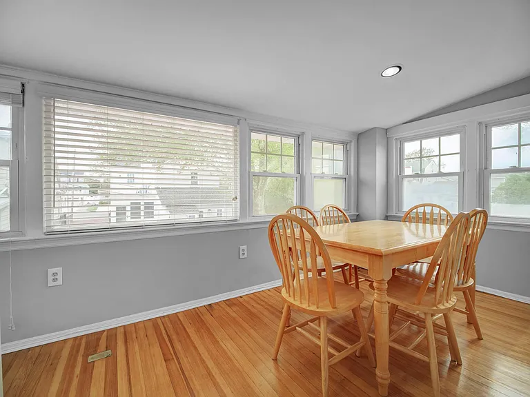 309 Arnold Ave #2 — Photo 9