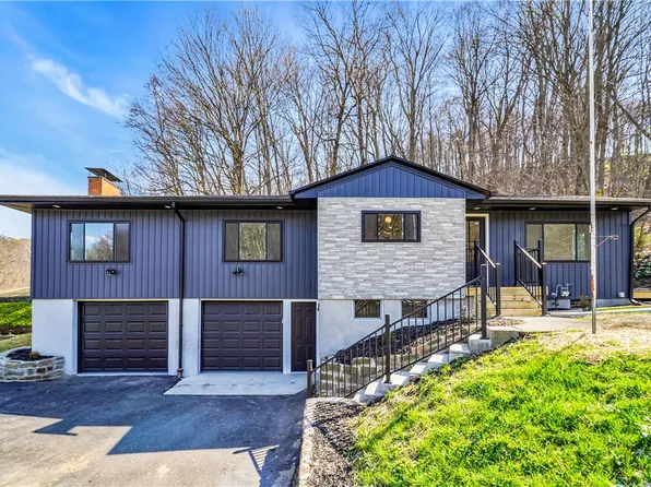 757 Old Narrows Run Rd, Coraopolis, PA 15108