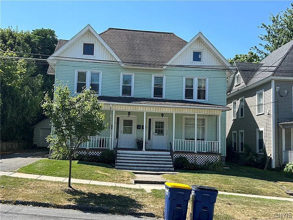 2 Cottage St