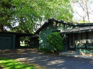 660 Turk Hill Rd, Fairport, NY 14450