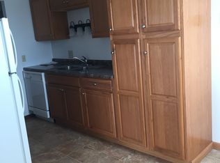 901 3rd Ave NW APT 13, Beulah, ND 58523