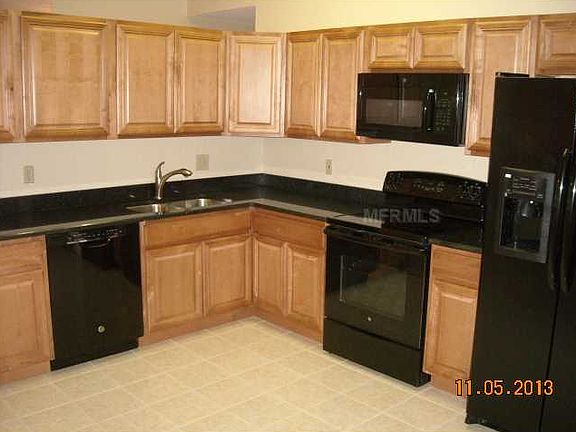 3rd image of 9456 Arbol Ct