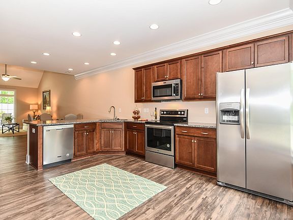 4th image of 56 Pisgah Forest Cir