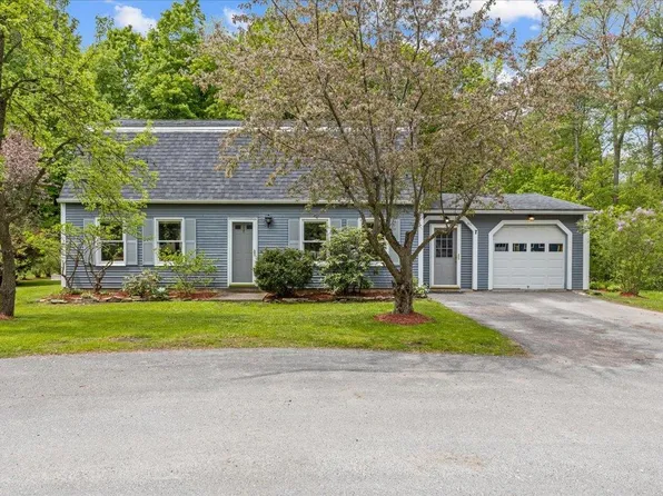 40 Red Cedar Lane, Shelburne, VT 05482