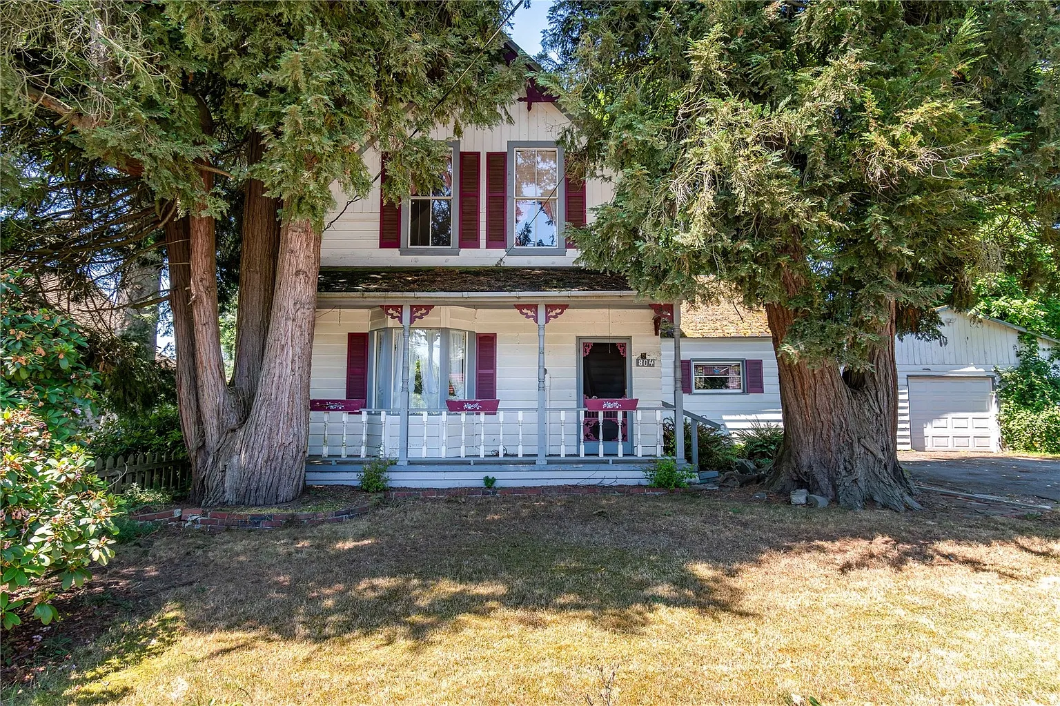 804 Pine Avenue photo 1