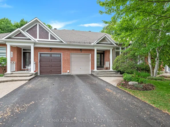 1547 Henri Lauzon St, Ottawa, ON K1C 7R9