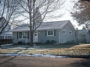 409 Grandview Ave, Waupun, WI 53963