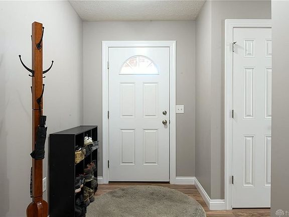 5th image of 1168 Edgewater Dr