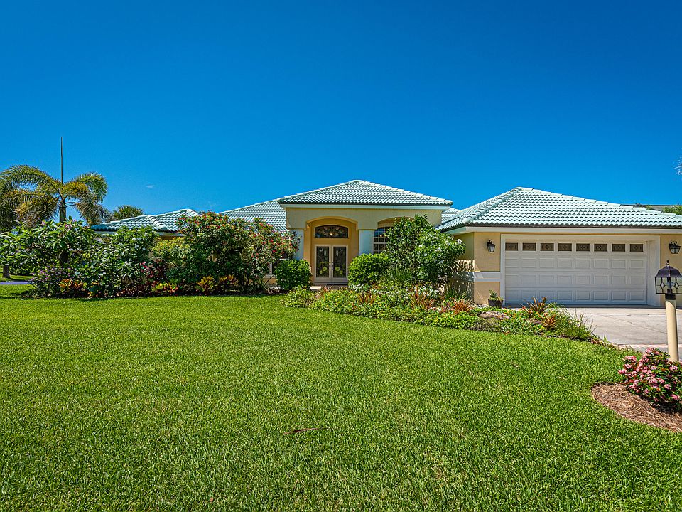1st image of 312 Island Dr