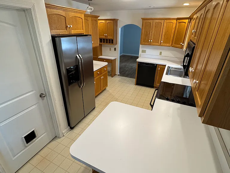 1668 W Homewood Ave — Photo 3