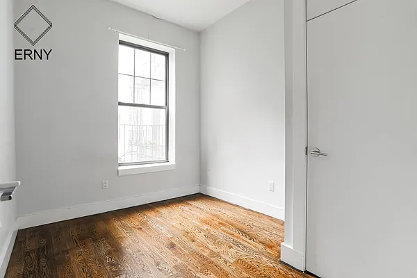 Rented by ERNY LLC | media 16