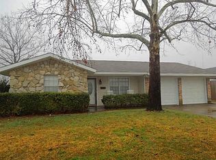 318 Magnolia Ln, Duncanville, TX 75137