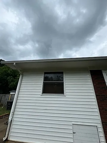 300 Chuckwood Rd — Photo 18