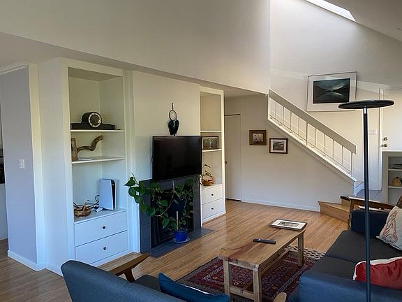 4th image of 670 San Antonio Rd APT 31