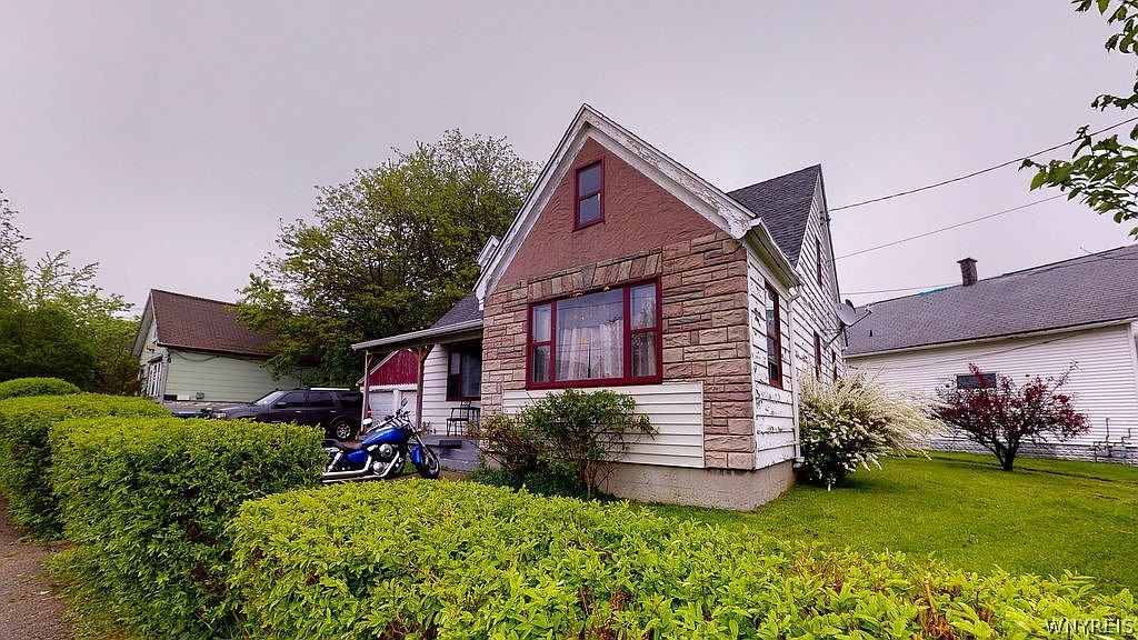 141 Metcalfe St, Buffalo, NY 14206 Zillow
