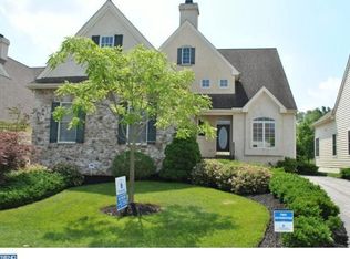 102 Longo Dr, Avondale, PA 19311