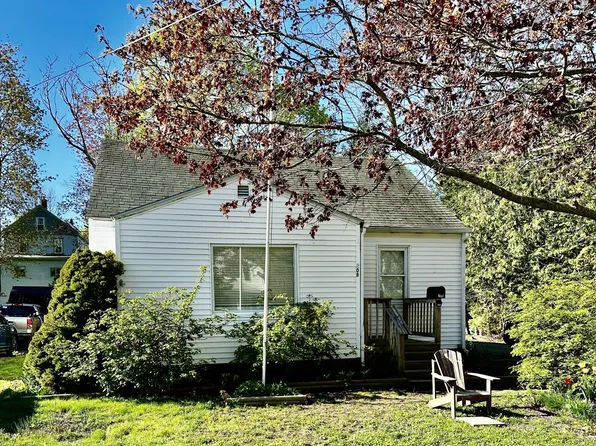 208 North Street, Bath, ME 04530
