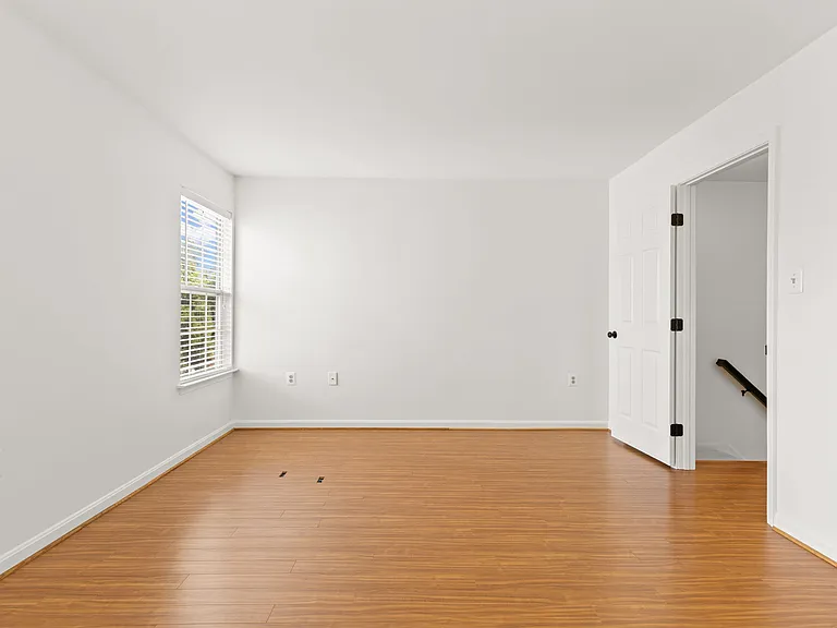 219 Frazer Dr — Photo 34