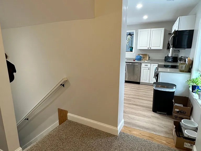 106 Elm St #2 — Photo 8