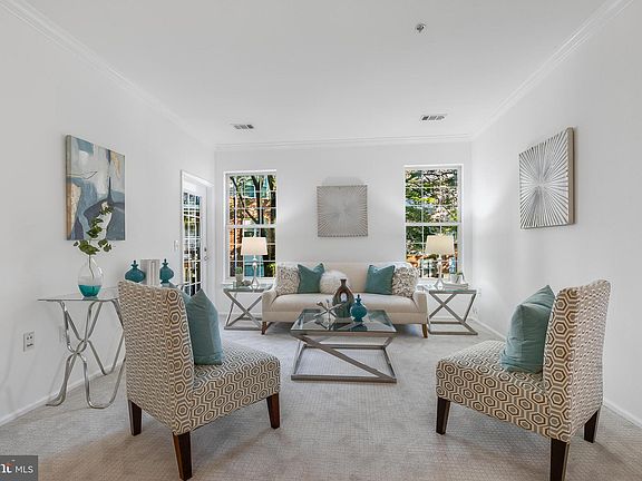 5th image of 3003 Nicosh Cir Unit 3208