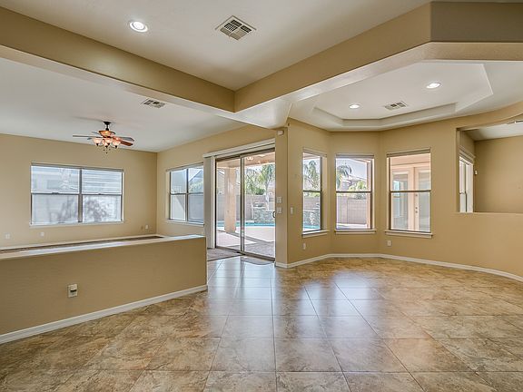 2nd image of 2949 E Comstock Dr