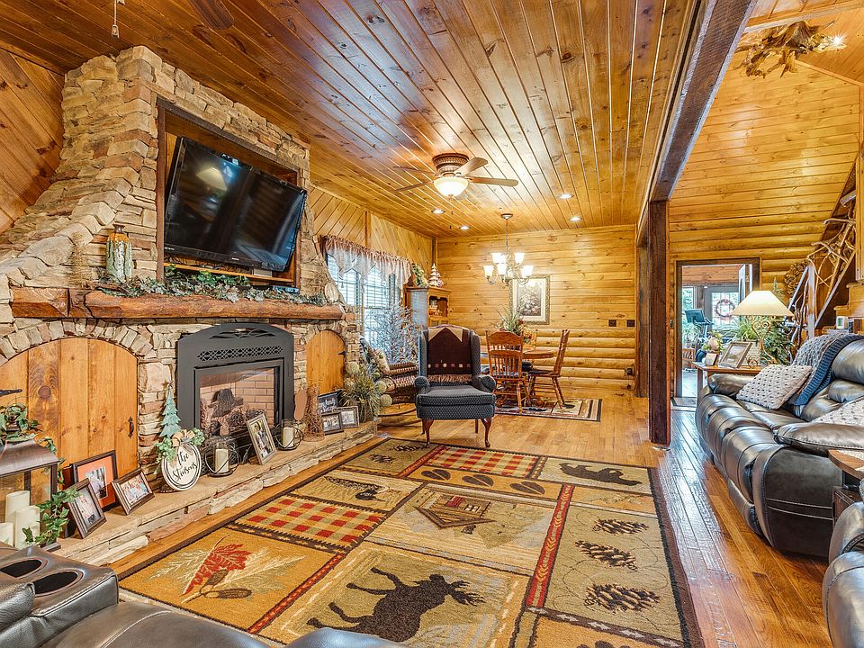 763 Red Bud Ln, Honaker, VA 24260 | MLS #9942219 | Zillow