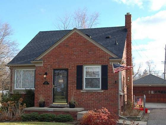 1st image of 117 Gateway Dr