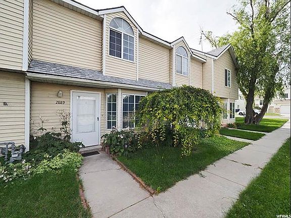 3rd image of 2889 S Clearbrook Dr