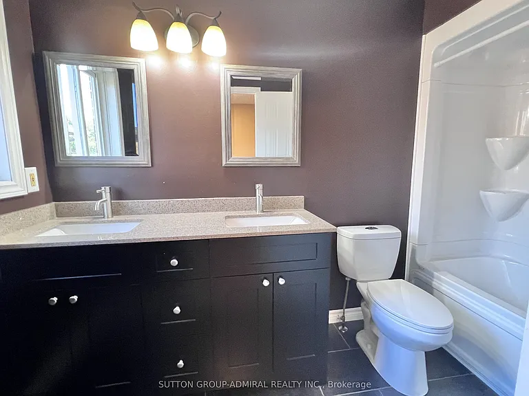 71 Trillium Cres — Photo 14