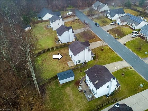5th image of 1725 Hargrove Dr