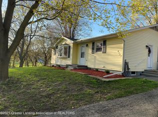 6127 Sleight Rd, Bath, MI 48808