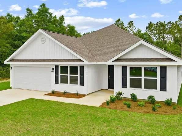 4059 Falcon Dr, Chipley, FL 32428