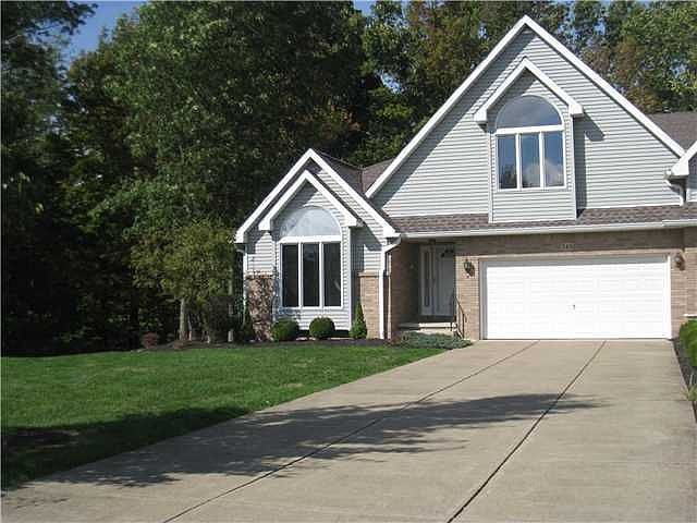 1st image of 349 White Oak Ln